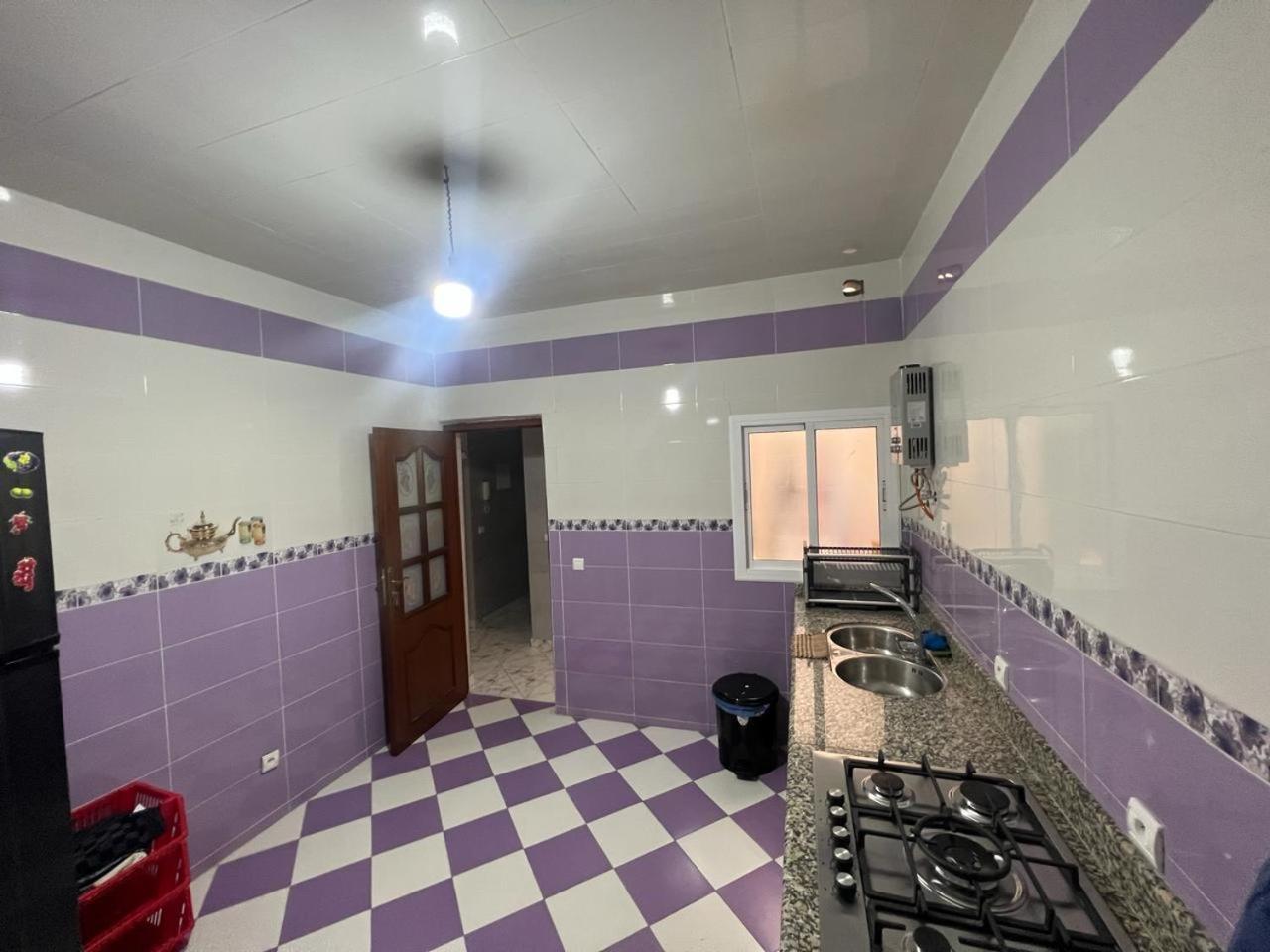 Belle Maison Au Coeur De Tanger Luaran gambar