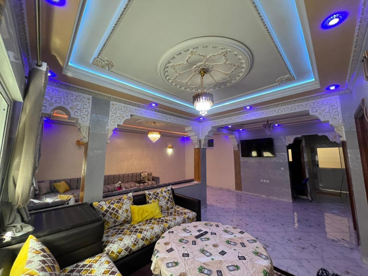 Belle Maison Au Coeur De Tanger Luaran gambar
