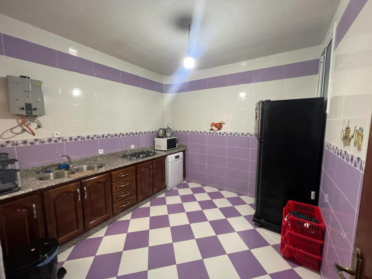 Belle Maison Au Coeur De Tanger Luaran gambar
